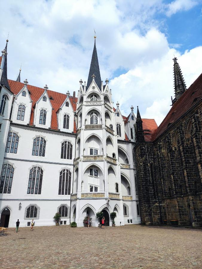 Goldrausch - Glanzvolle Ferienwohnung In Meissen Am Lutherplatz Extérieur photo